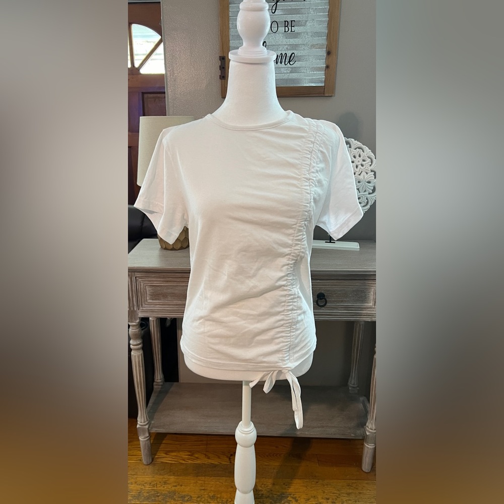 PrettyLittleThing Tee